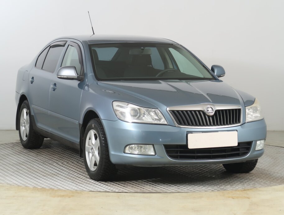 Skoda Octavia, 1.6, ČR,2.maj, nová STK, Tažné,,
