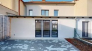 Moderní byt 3+kk (45 m²) s vlastní předzahrádkou a