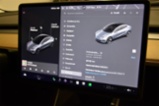 Tesla Model 3, LONG RANGE 4x4 1 MAJITEL, sedan,