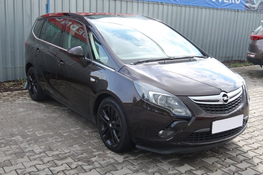 Opel Zafira Tourer, 1.6 CDTI, 7 míst, Serv.kniha,