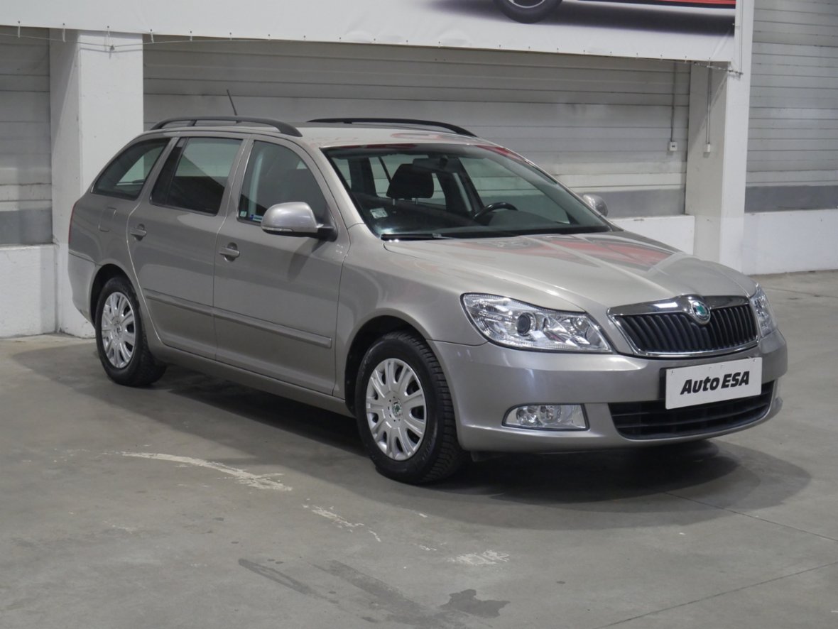 Škoda Octavia II, 1.4TSImbition, 1.maj,ČR, kombi,