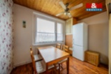Prodej bytu 3+1, 75 m², Práče
