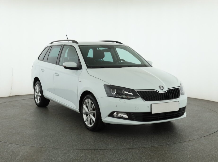Skoda Fabia, 1.0 TSI, Automat, Navi, Tempomat,,
