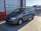 Volkswagen Touran, 2,0 TDi DSG highline 7-míst,