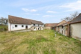 Vlastní bydlení - zemědělská usedlost č.p. 8 Třebnice u Sedlčan, okr. Příbram